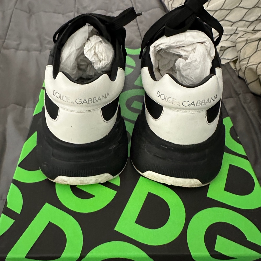 D&G authentic sneaker size US 10